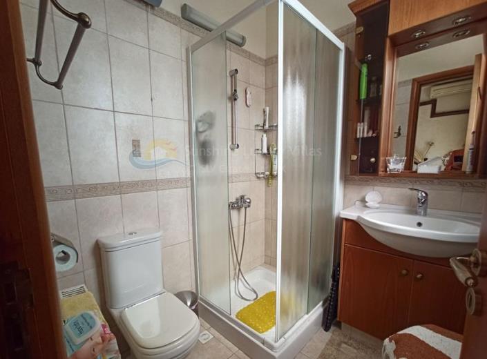 Image No.9-Maison / Villa de 4 chambres à vendre à Oroklini