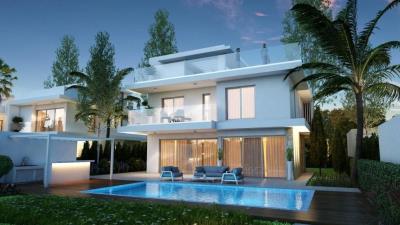 1 - Pylas, Villa