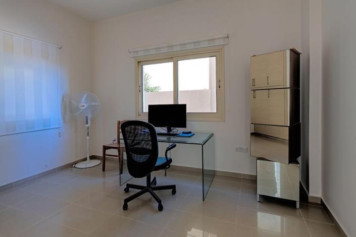 Image No.10-Villa de 5 chambres à vendre à Agios Tychonas