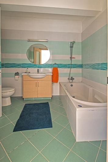 Image No.15-Villa de 5 chambres à vendre à Agios Tychonas