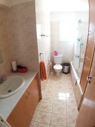 Image No.8-3 Bed Apartment for sale