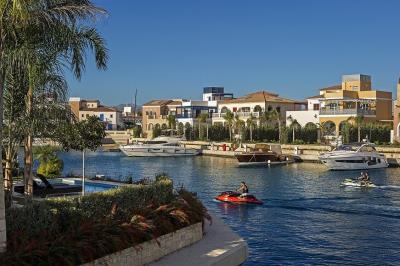 Limassol-Marina-10-1-1129x752