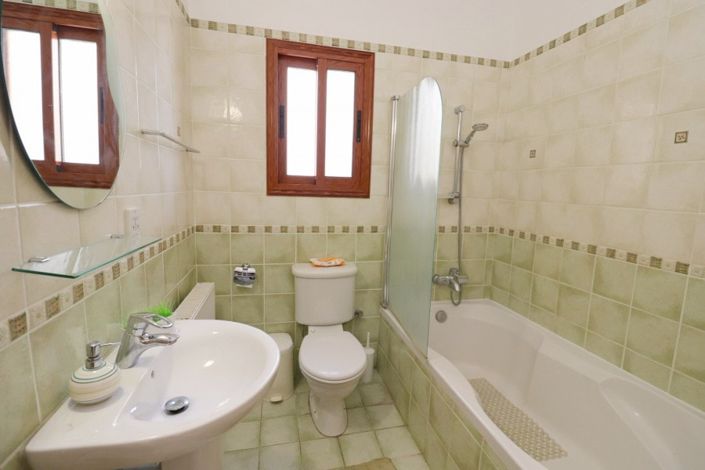 Image No.14-3 Bed Villa for sale