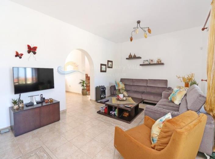 Image No.19-3 Bed Villa for sale