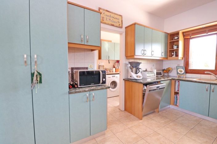 Image No.8-3 Bed Villa for sale