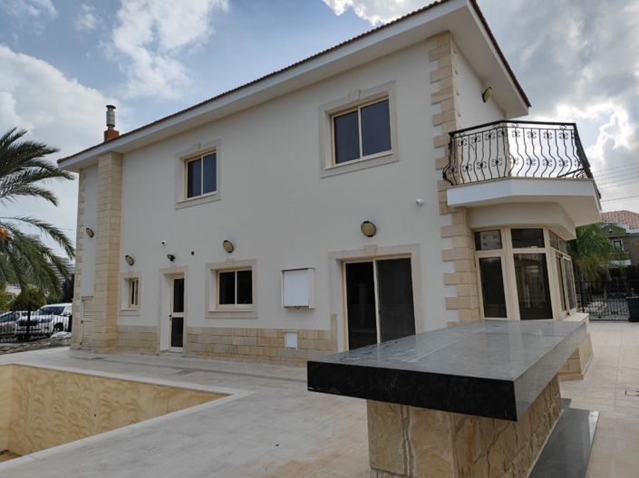 Image No.18-4 Bed Villa for sale