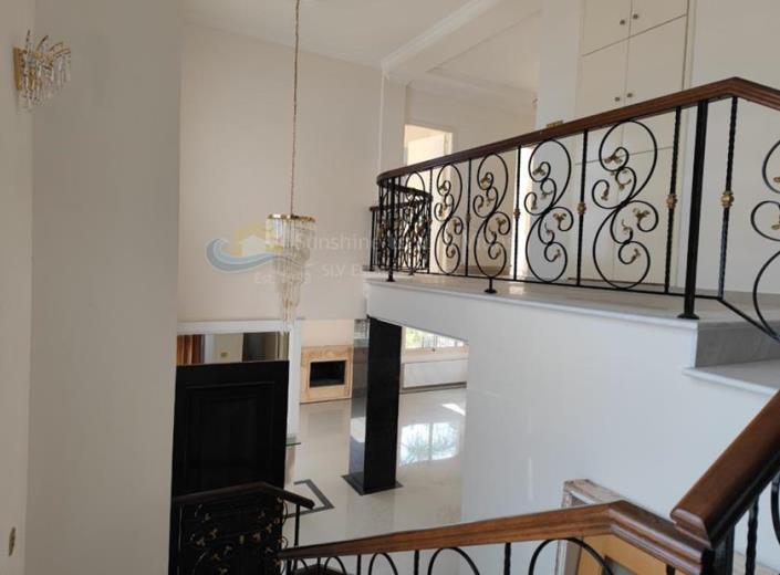 Image No.21-4 Bed Villa for sale