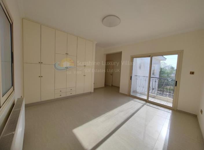 Image No.32-4 Bed Villa for sale