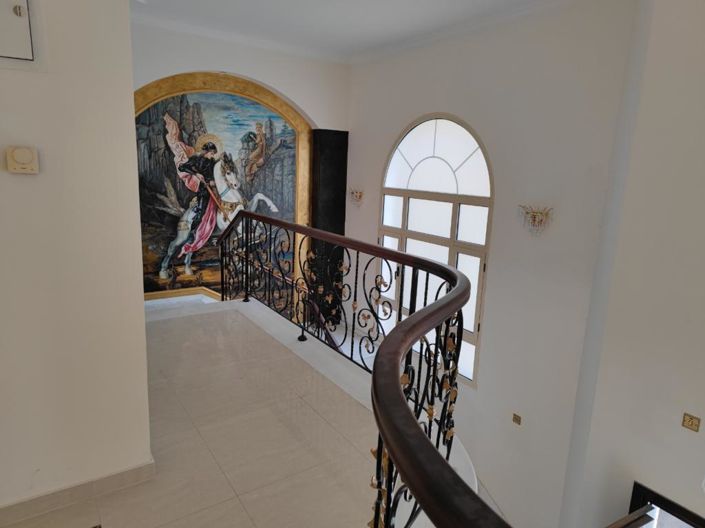 Image No.7-4 Bed Villa for sale