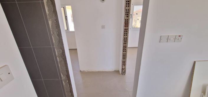 Image No.11-2 Bed Property for sale