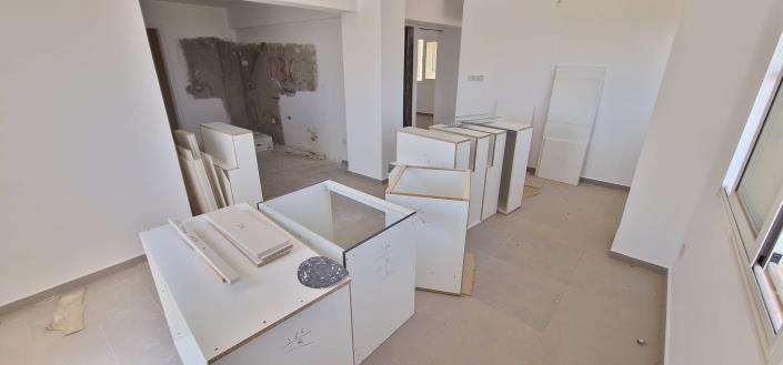 Image No.24-2 Bed Property for sale