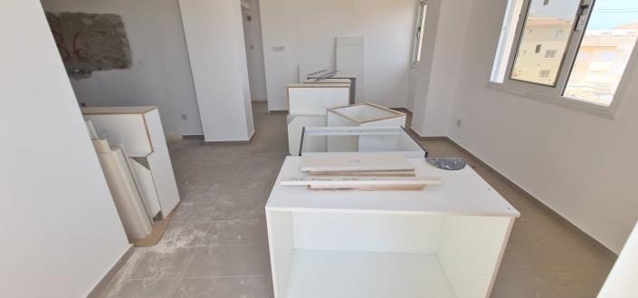 Image No.19-2 Bed Property for sale