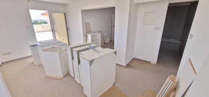 Image No.25-2 Bed Property for sale