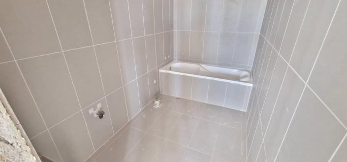 Image No.21-2 Bed Property for sale