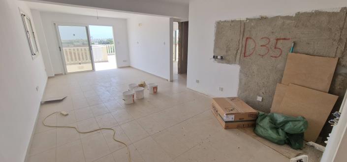 Image No.18-2 Bed Property for sale