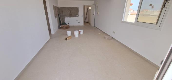 Image No.15-2 Bed Property for sale