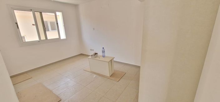 Image No.7-2 Bed Property for sale