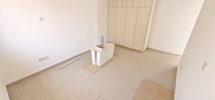 Image No.8-2 Bed Property for sale