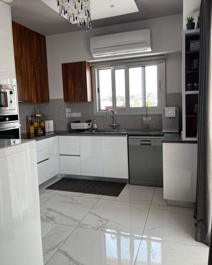 Image No.5-Propriété de 3 chambres à vendre à Limassol