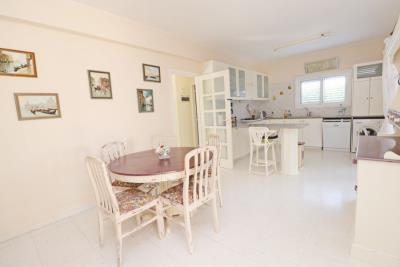 45722-detached-villa-for-sale-in-peyia_full