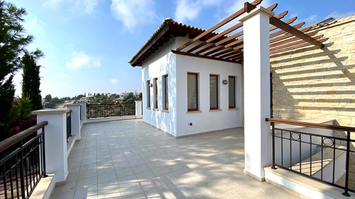 Image No.22-3 Bed Villa for sale
