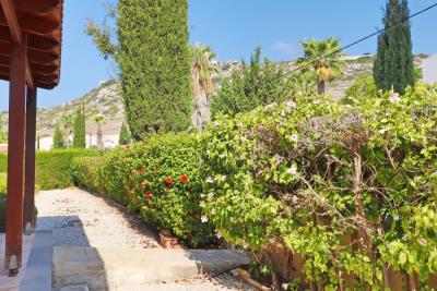 46299-bungalow-for-sale-in-peyia_full