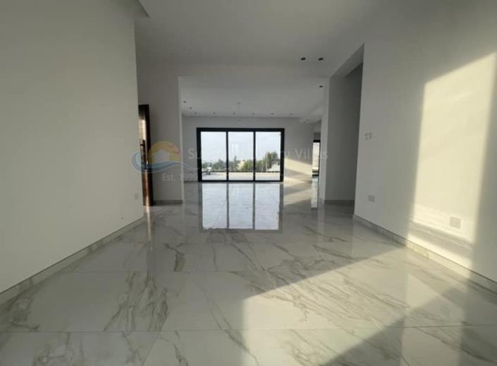 Image No.3-Villa de 5 chambres à vendre à Germasogeia