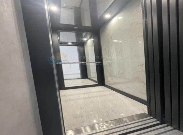 Image No.16-Villa de 5 chambres à vendre à Germasogeia