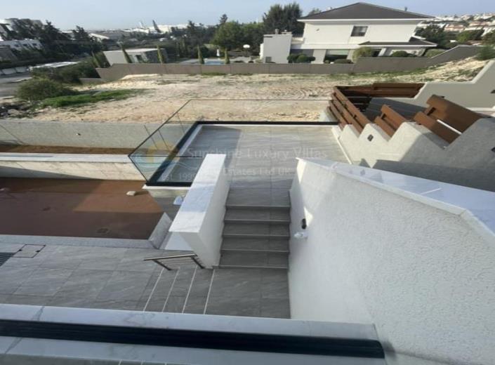 Image No.31-Villa de 5 chambres à vendre à Germasogeia