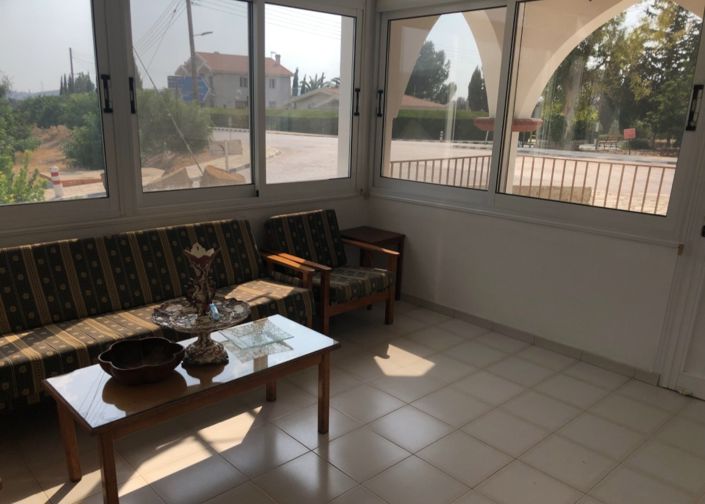 Image No.2-3 Bed Villa for sale