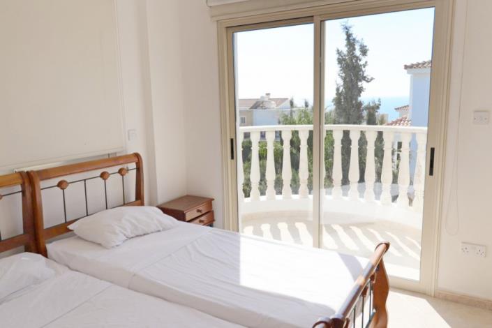 Image No.19-Villa de 4 chambres à vendre à Agios Georgios