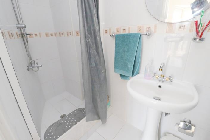 Image No.23-Villa de 4 chambres à vendre à Agios Georgios