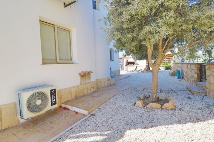 Image No.39-Villa de 4 chambres à vendre à Agios Georgios