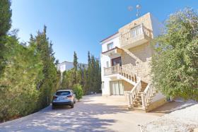 Image No.37-Villa de 4 chambres à vendre à Agios Georgios