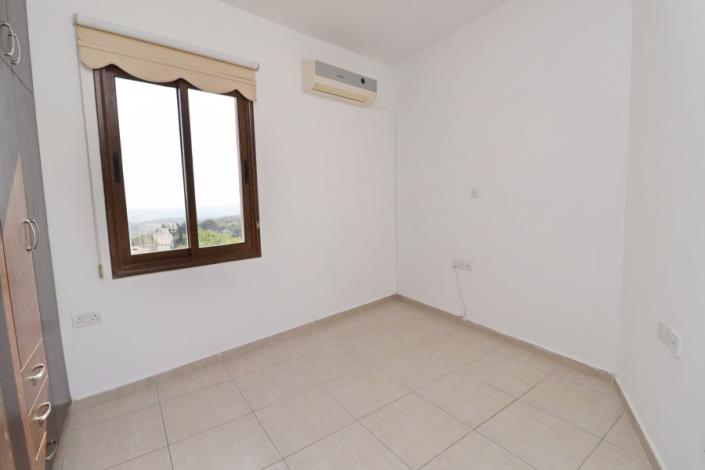 Image No.38-2 Bed Townhouse for sale