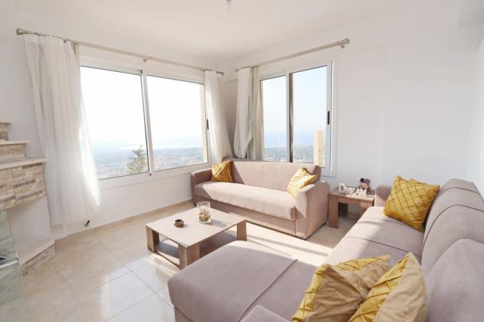 Image No.3-Villa de 5 chambres à vendre à Peyia