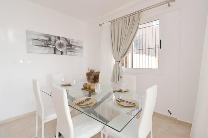 Image No.7-Villa de 5 chambres à vendre à Peyia