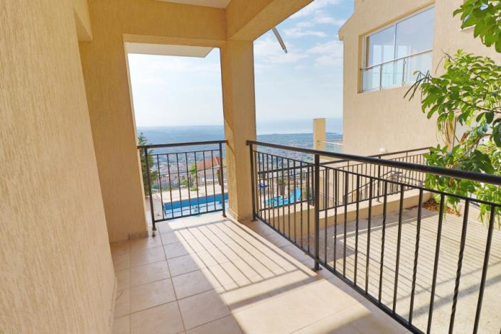 Image No.12-Villa de 5 chambres à vendre à Peyia