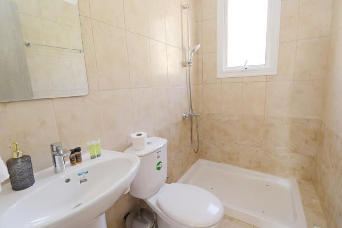 Image No.25-Villa de 5 chambres à vendre à Peyia