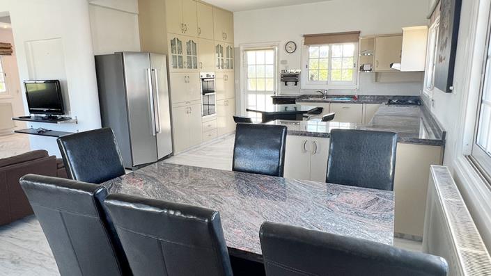 Image No.19-Villa de 3 chambres à vendre à Kouklia