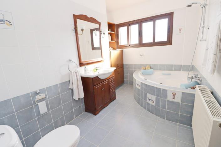 Image No.27-5 Bed House/Villa for sale