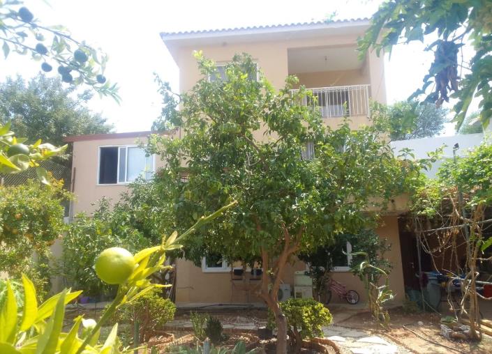 Image No.1-5 Bed House/Villa for sale