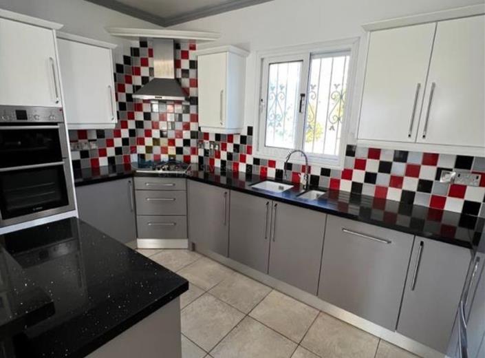 Image No.4-3 Bed House/Villa for sale