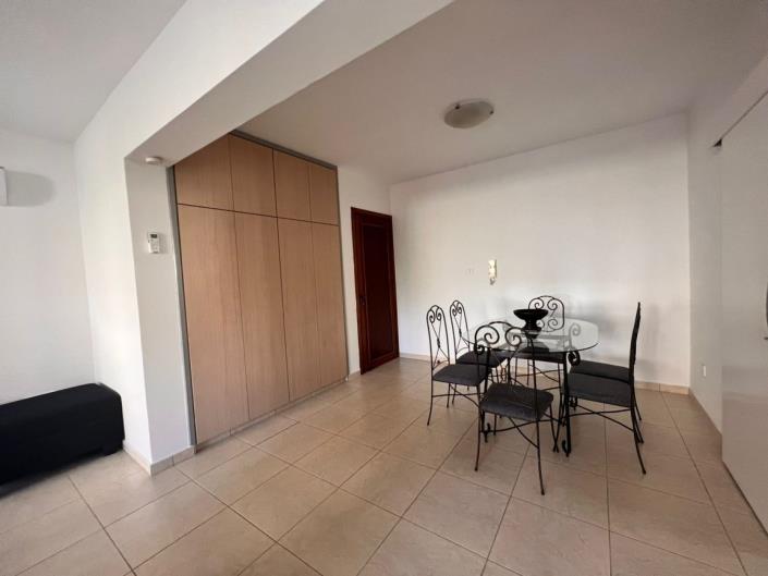 Image No.3-Appartement de 2 chambres à vendre à Peyia