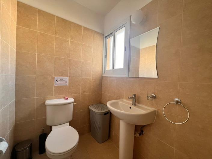 Image No.4-Appartement de 2 chambres à vendre à Peyia