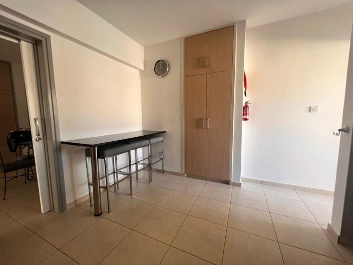 Image No.7-Appartement de 2 chambres à vendre à Peyia