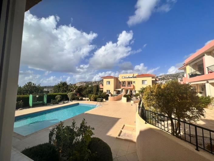 Image No.1-Appartement de 2 chambres à vendre à Peyia