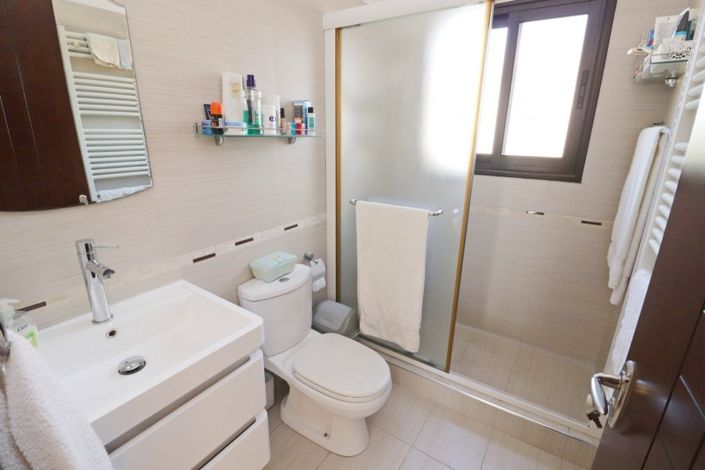 Image No.22-4 Bed Villa for sale