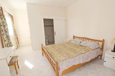 48027-bungalow-for-sale-in-coral-bay_full