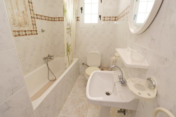 Image No.9-5 Bed House/Villa for sale